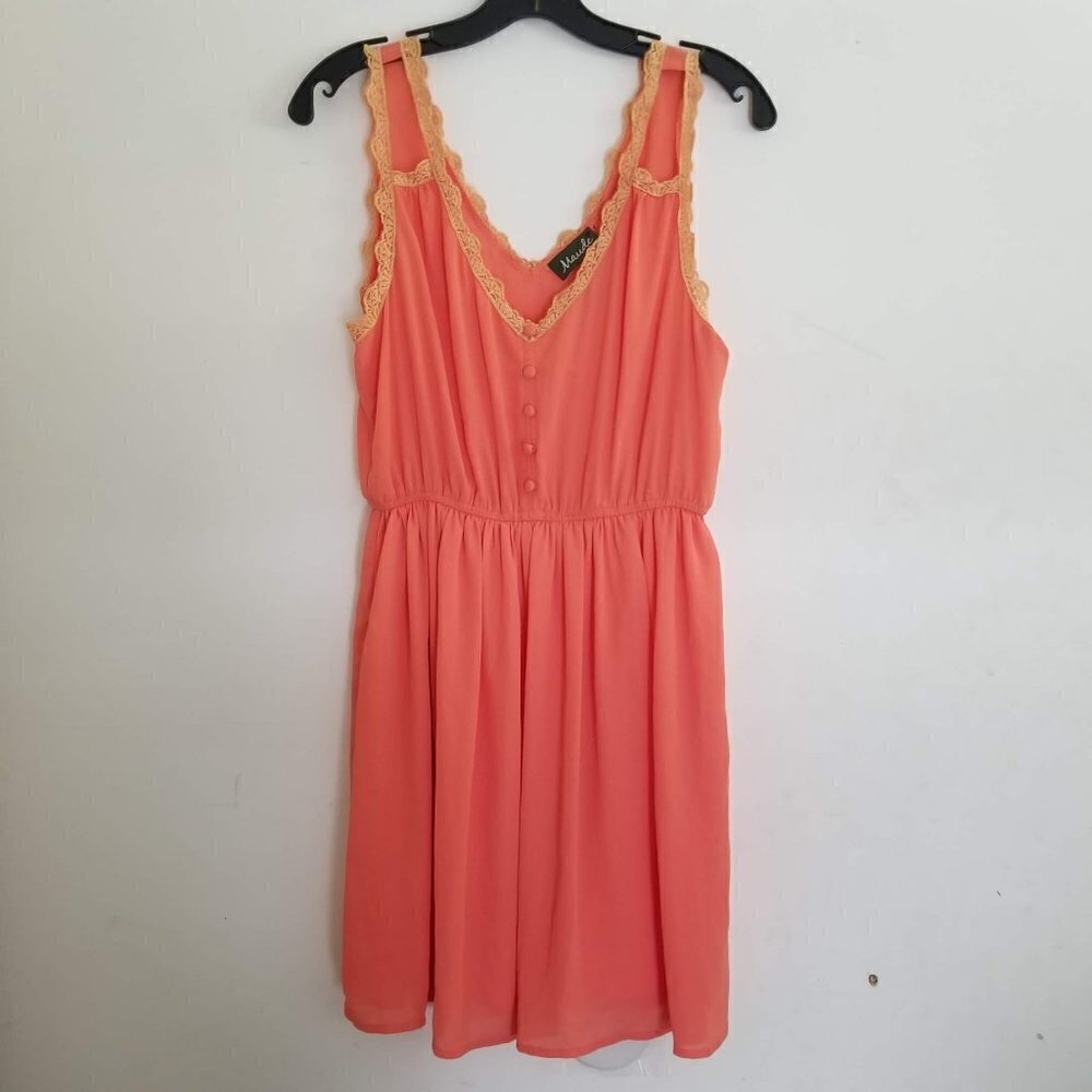 NEW Maude Lace Sleeveless Midi Dress Size Large